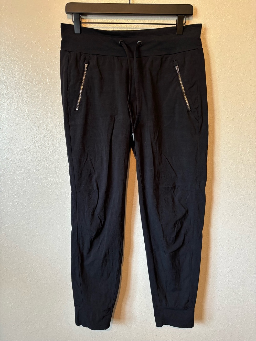 Athleta Trekkie north joggers